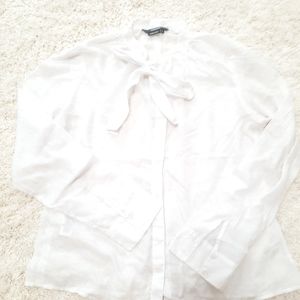 WHITE/SHEER BLOUSE/TIE NECK/BUTTON DOWN/SIZE XL